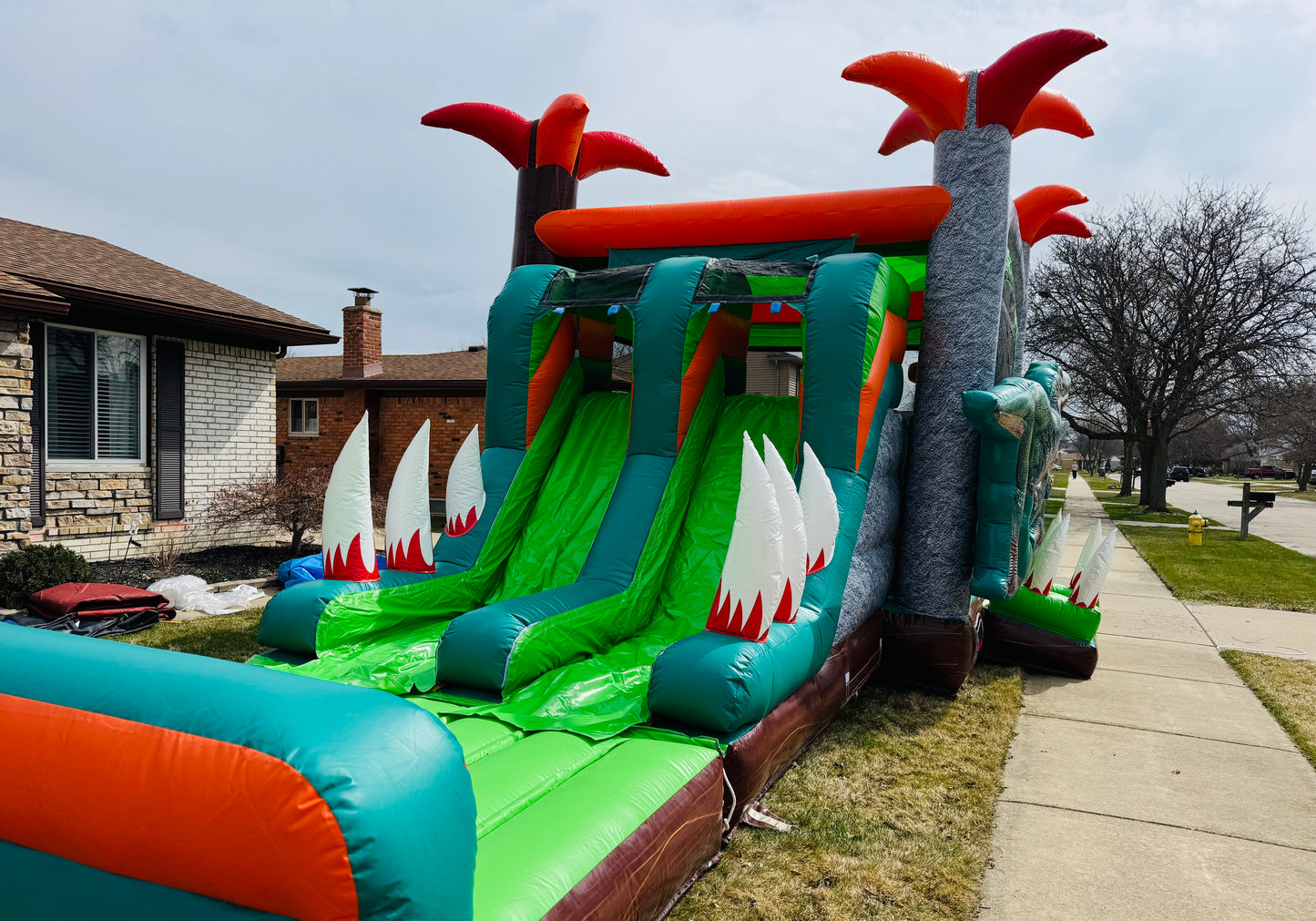 DINOSAUR COMBO (WET/DRY) FULL DAY RENTAL