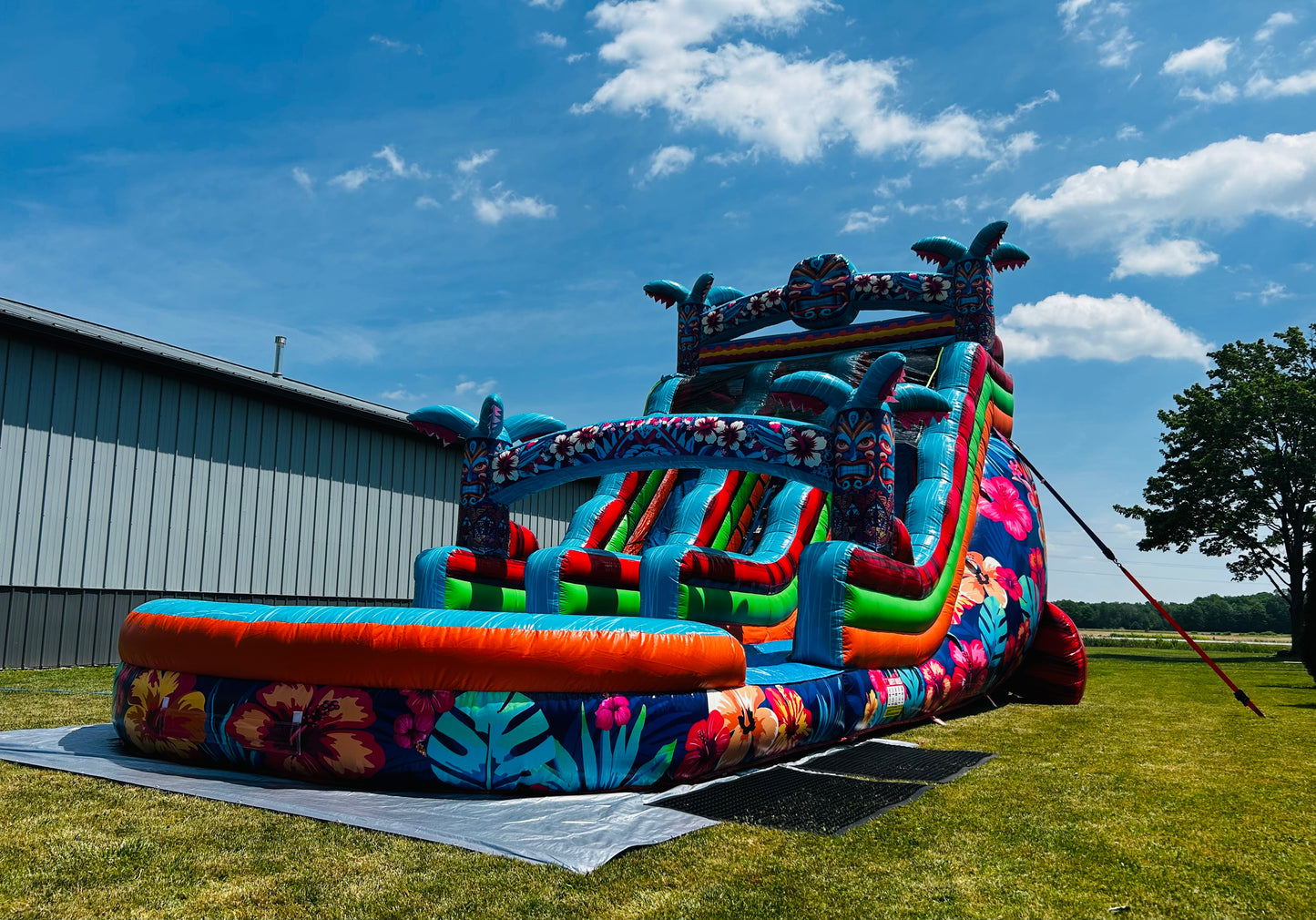 TIKI DREAMZ DUAL-LANE WATERSLIDE (18FT TALL) FULL DAY RENTAL
