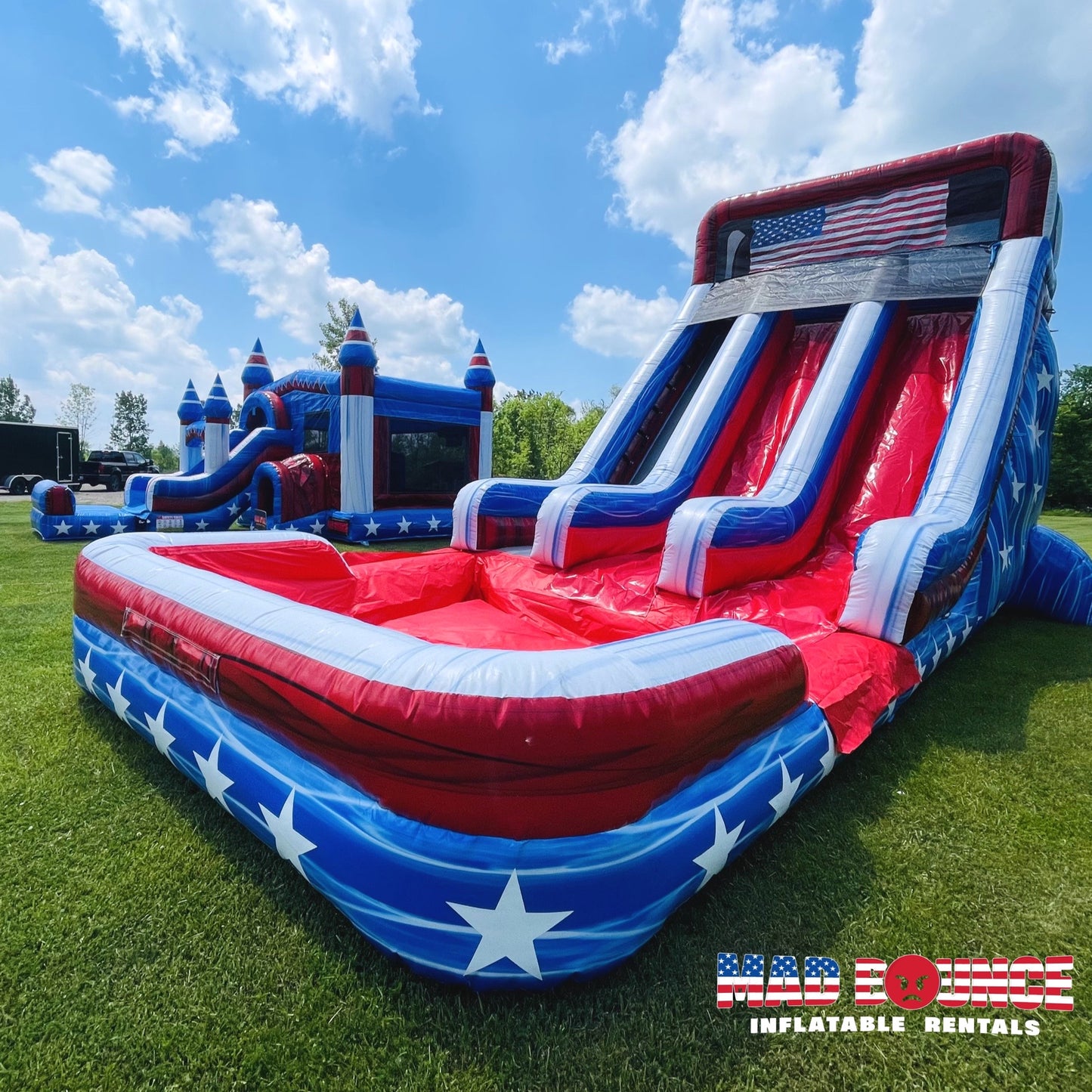 AMERICAN DREAM DUAL LANE WATERSLIDE (18FT TALL) 8/HR